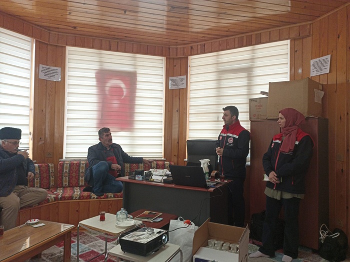 Yeşilalan Mahallemizde Kahverengi Kokarca ile Mücadele Eğitimi Düzenlendi